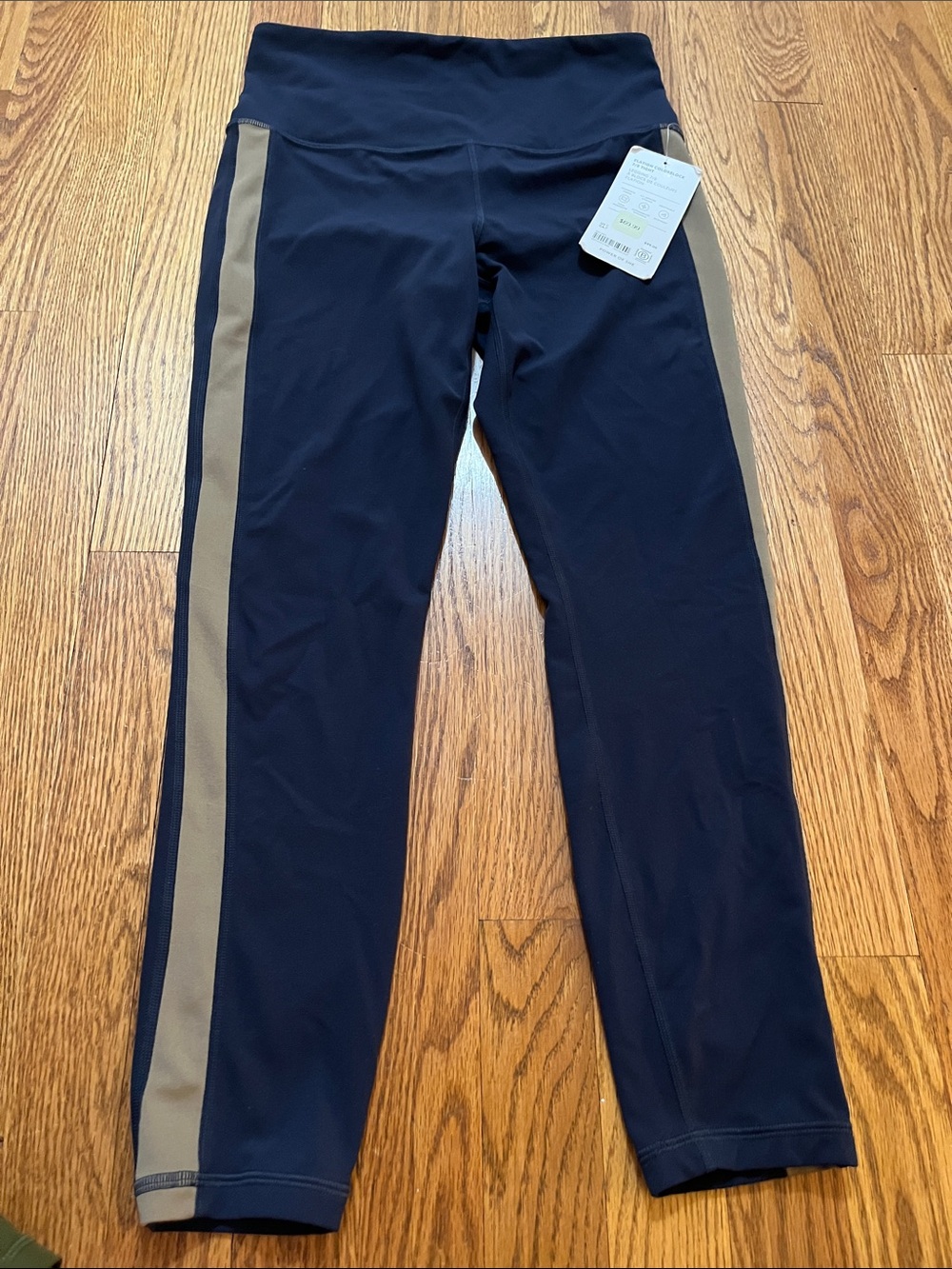 Athleta elation colorblock 7/8 tight NWT